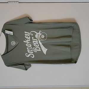 Oversized Junior's Tshirt Size S